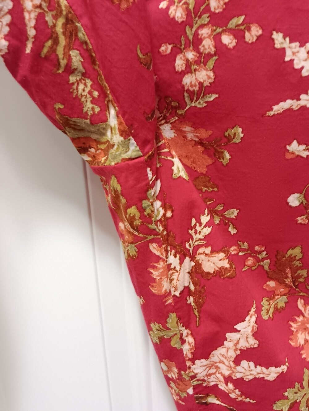 Sundance| Leia Reef Pull-on Cropped Pants Floral Novelty Tie Front Red Boho - Picture 5 of 11